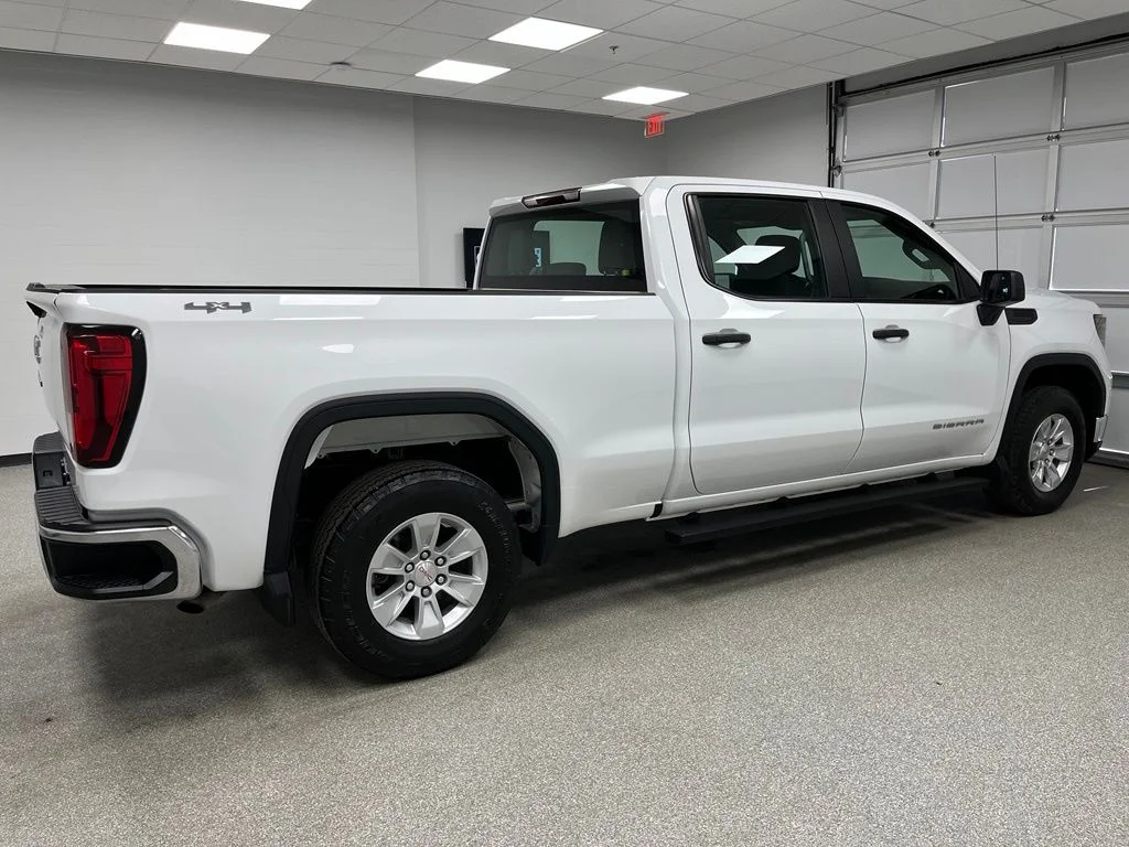 Used 2023 White GMC Pro image 11