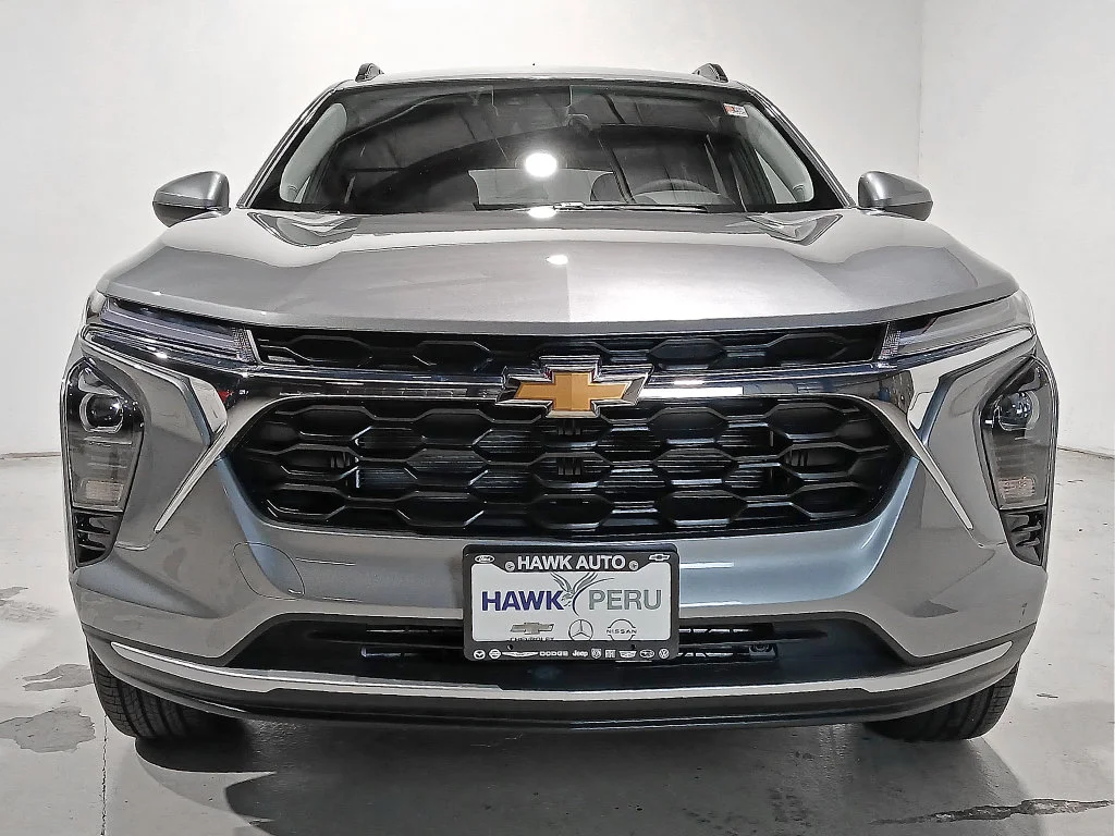 Used 2026 Gray Chevrolet LT image 2