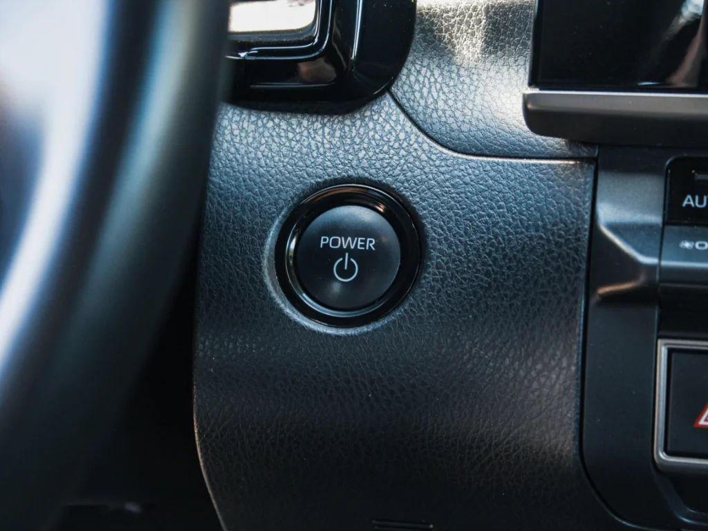 Used 2025  Toyota SE image 19