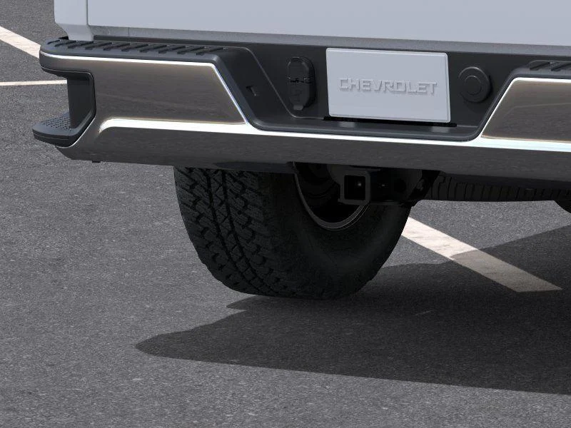New 2026 Summit White Chevrolet WT image 14