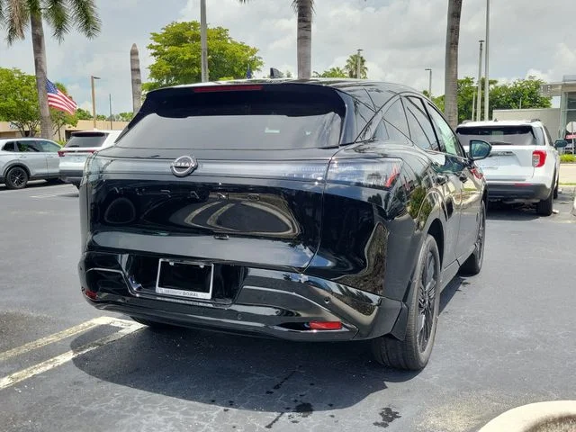 New 2027 Super Black Nissan Dark Armor image 4
