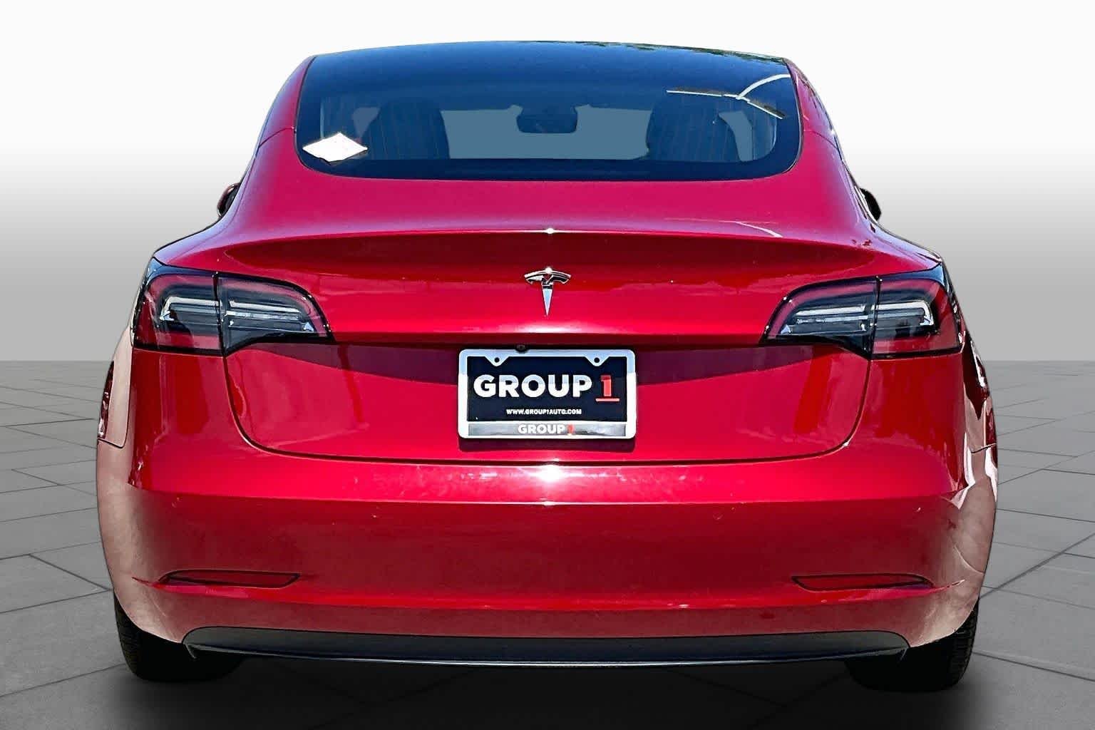 Used 2020 Red Multi-Coat Tesla Standard Range Plus image 4