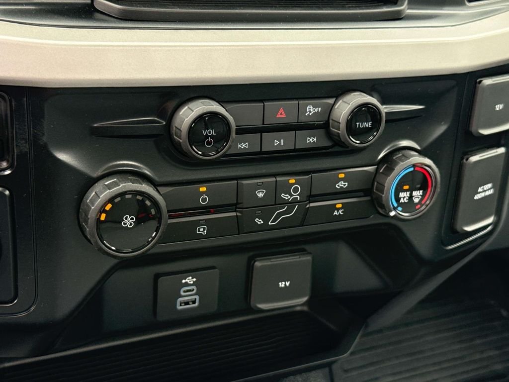 New 2026 Oxford White Ford F-250® XL image 21