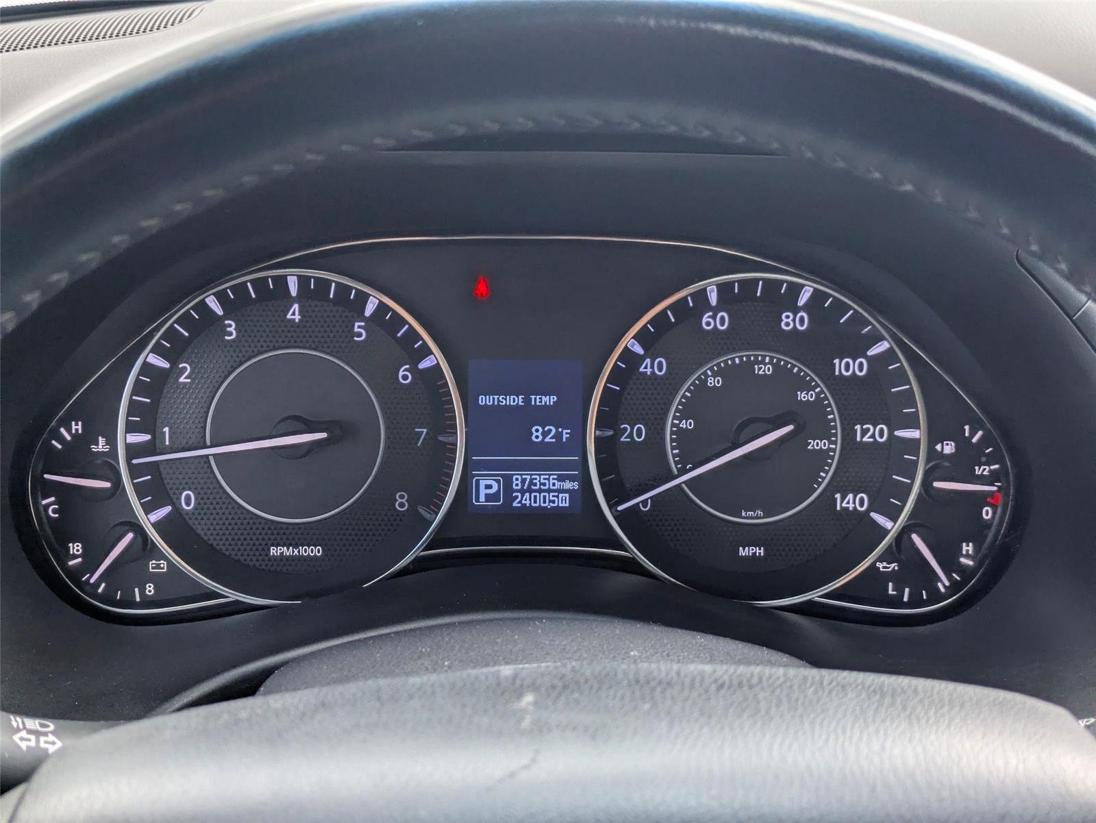 Used 2017 Brilliant Silver Nissan Platinum image 18