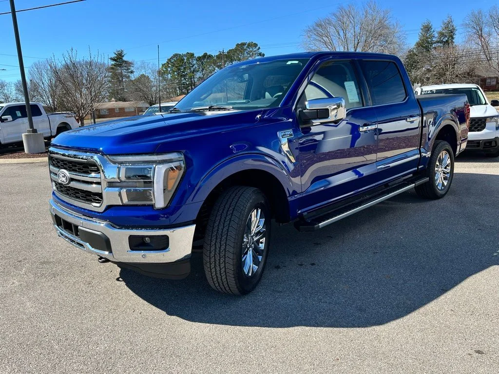 New 2026 Blue Ford Lariat image 3