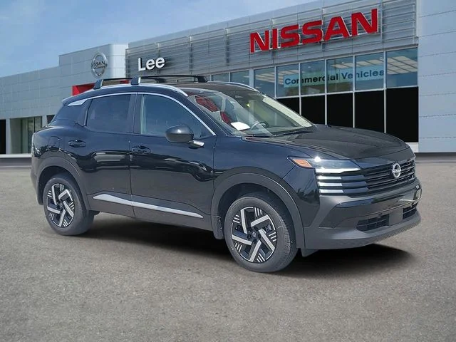 2026 Nissan Kicks 2.0 SV's photo