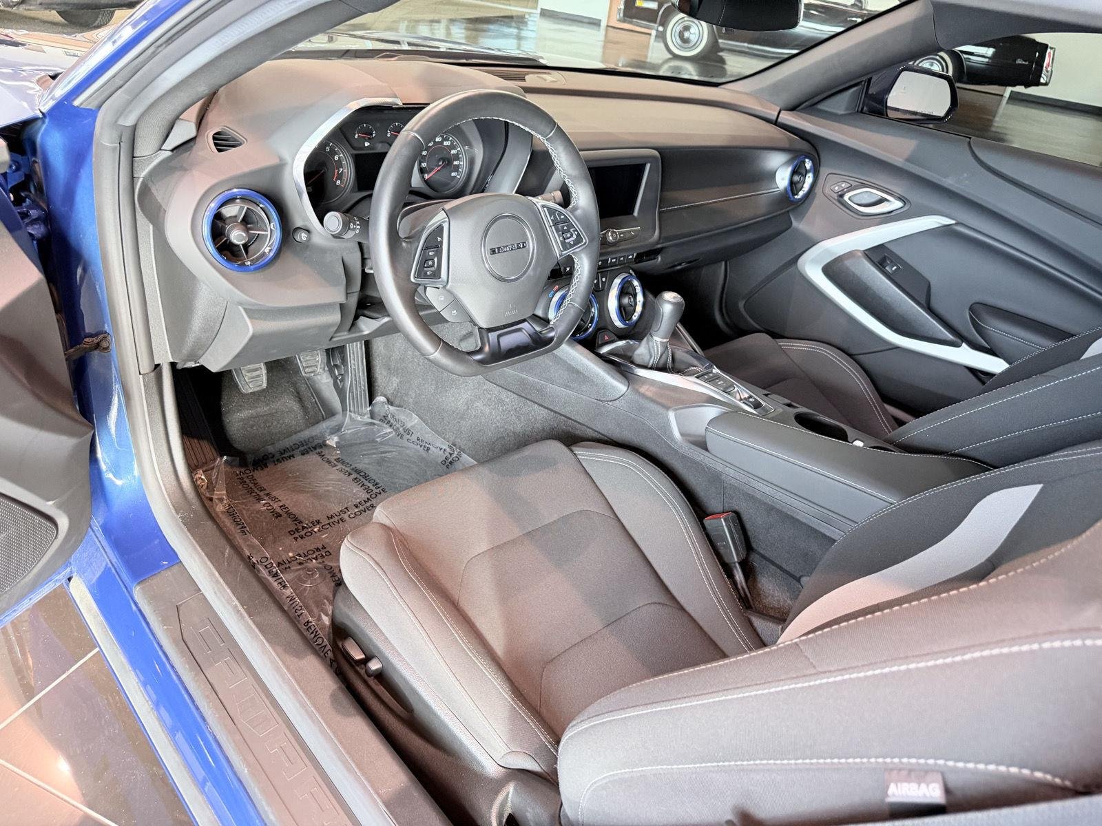 Used 2021 Riverside Blue Metallic Chevrolet 1LS image 31