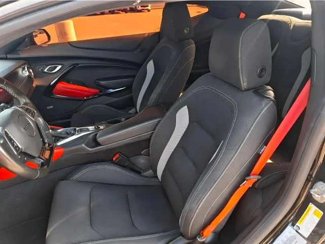 Used 2020 Black Chevrolet 1LT image 9