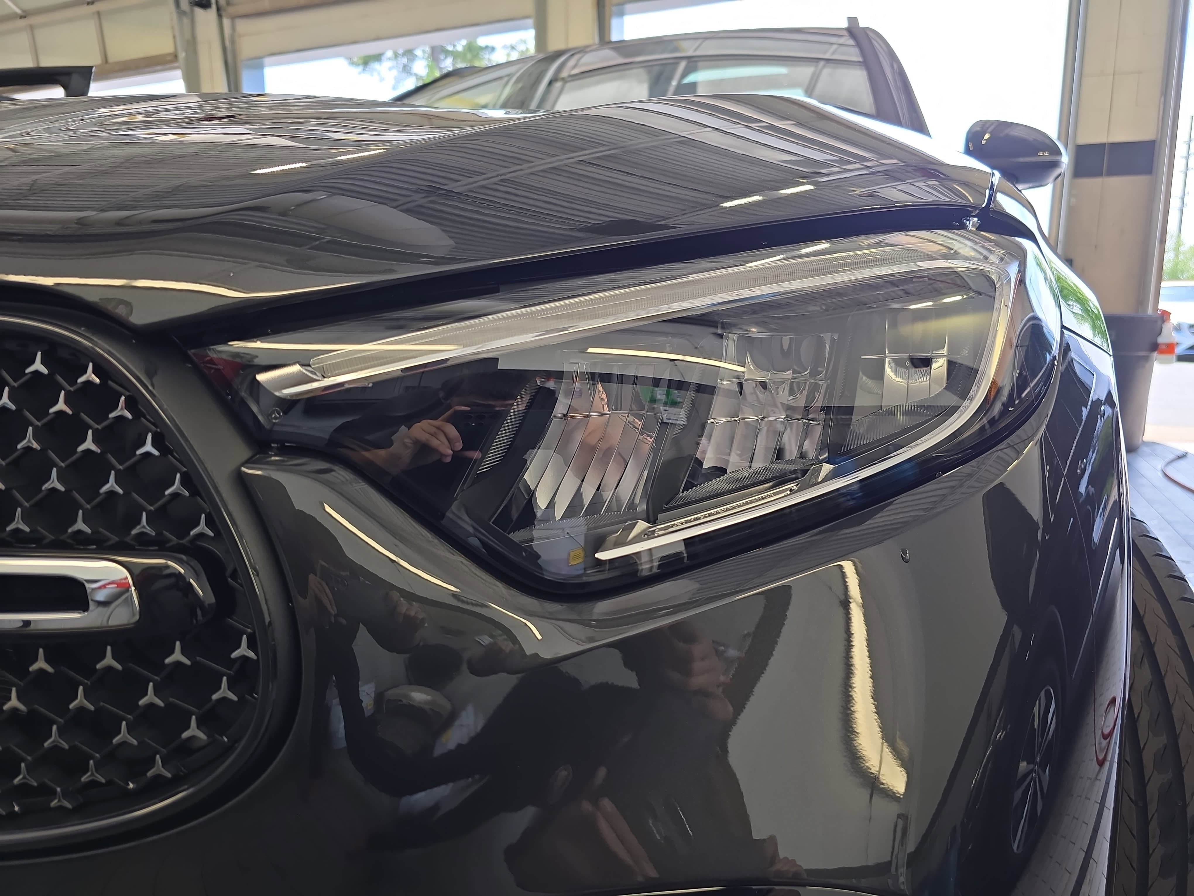 New 2026 Graphite Grey Metallic Mercedes-Benz GLC300 image 34