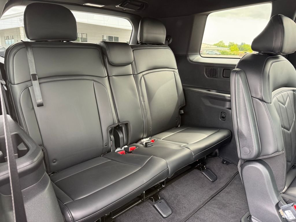 New 2027 Black Jade Green Kia X-PRO SX image 13