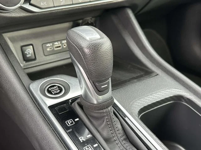 Used 2024 Fresh Powder Nissan SV image 28