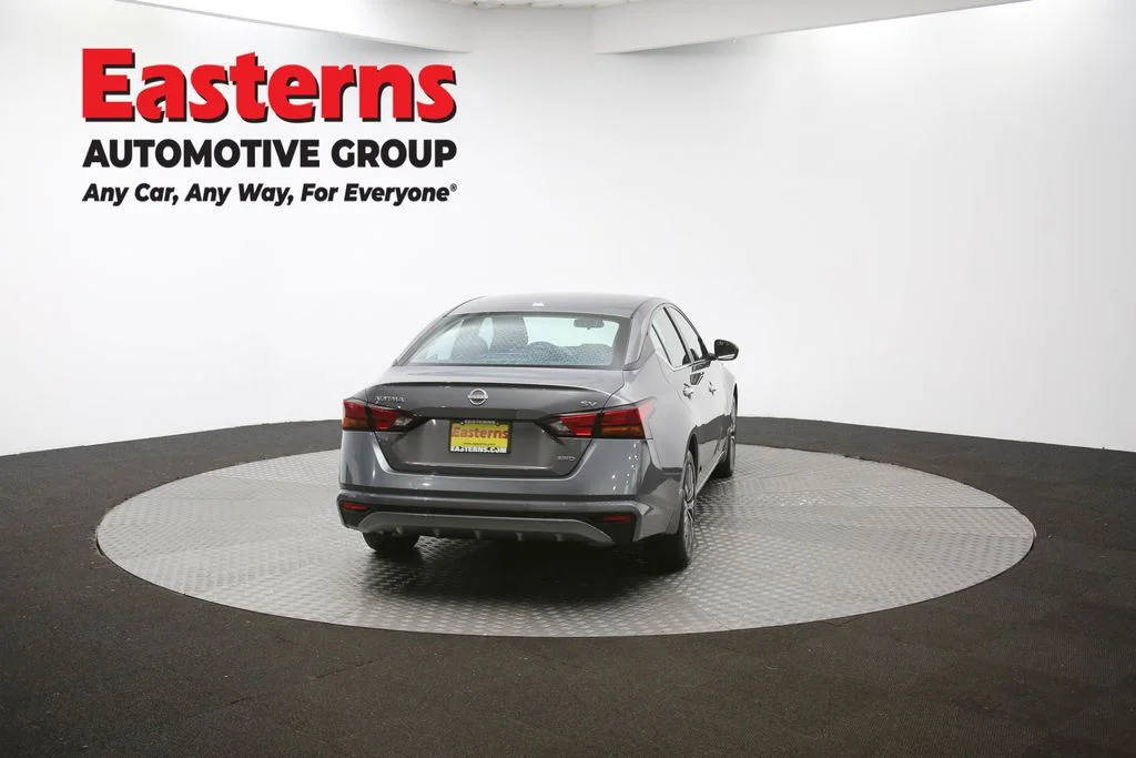 Used 2024 Gray Nissan 2.5 SV image 37