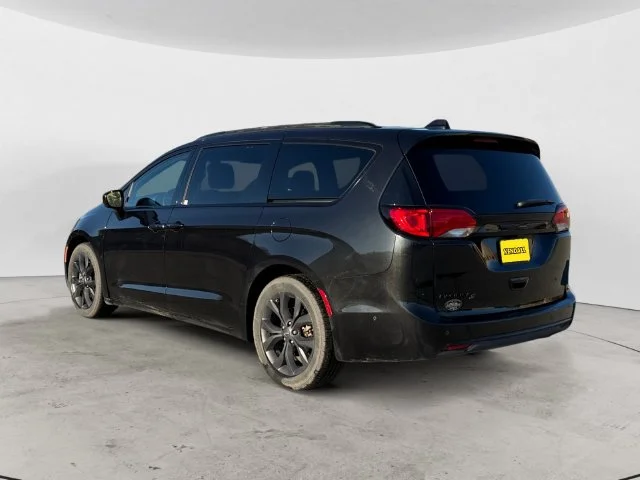 Used 2020 Black Chrysler Touring L Plus image 7