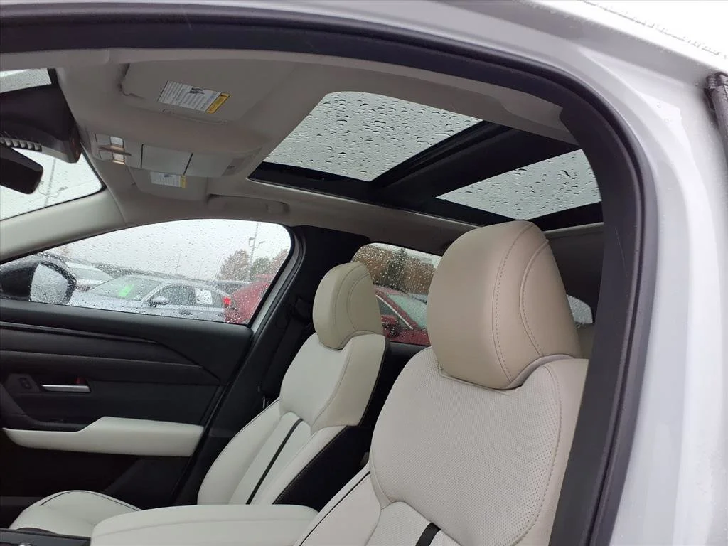 2026 Mazda CX-50 Premium - Photo 16