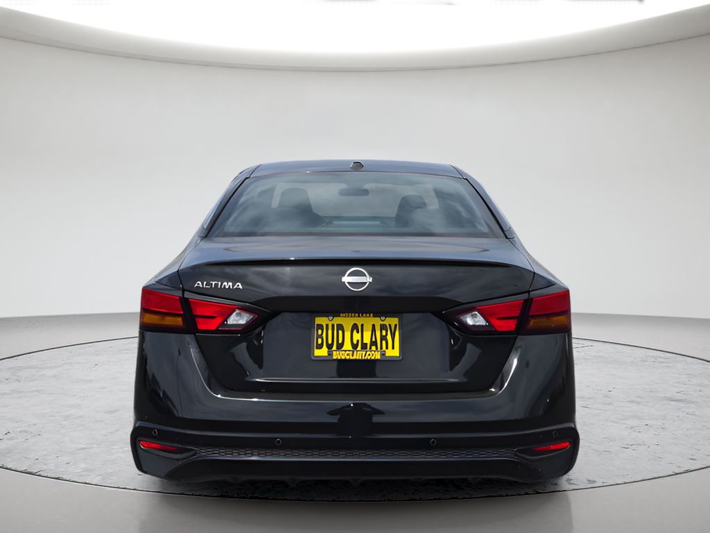 Used 2025 Black Nissan 2.5 SV image 4