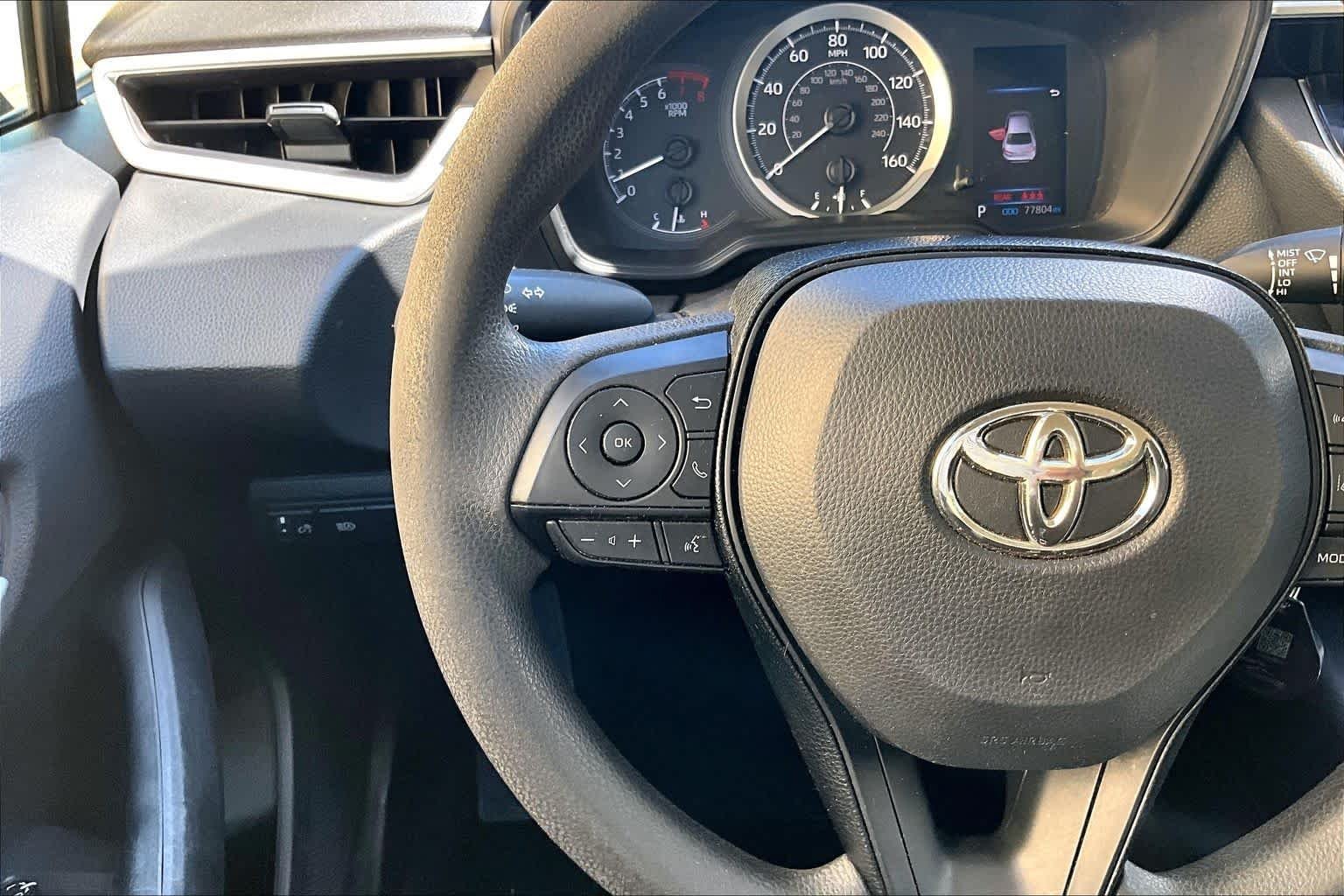 Used 2020 Classic Silver Metallic Toyota LE image 24