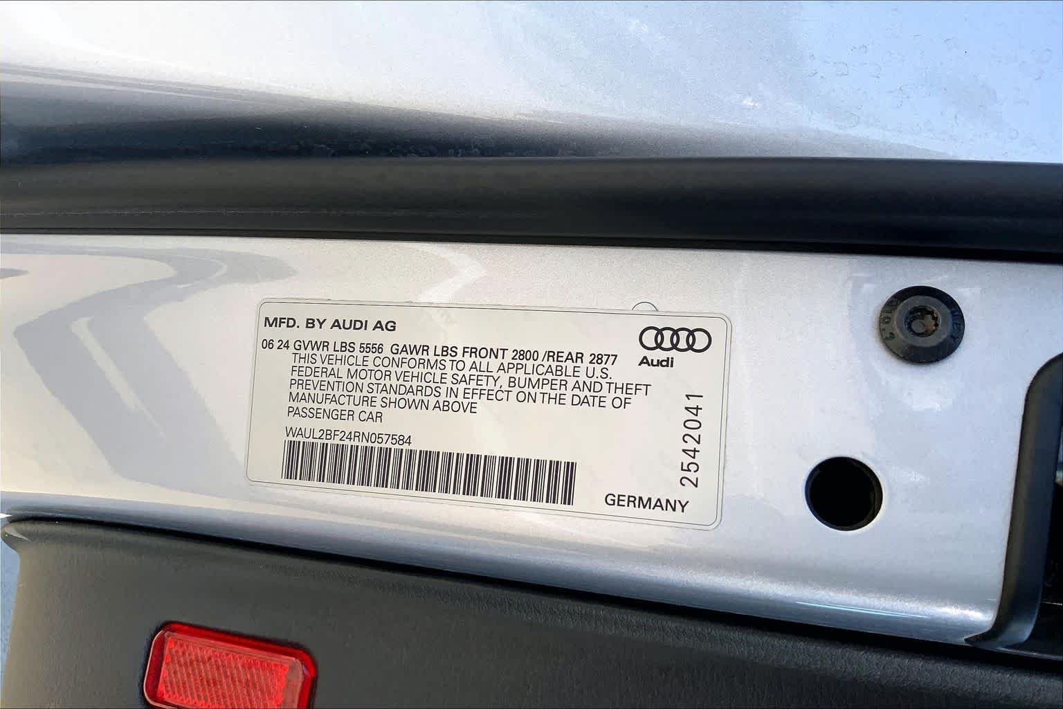 Used 2024 Florett Silver Metallic Audi Premium Plus image 37