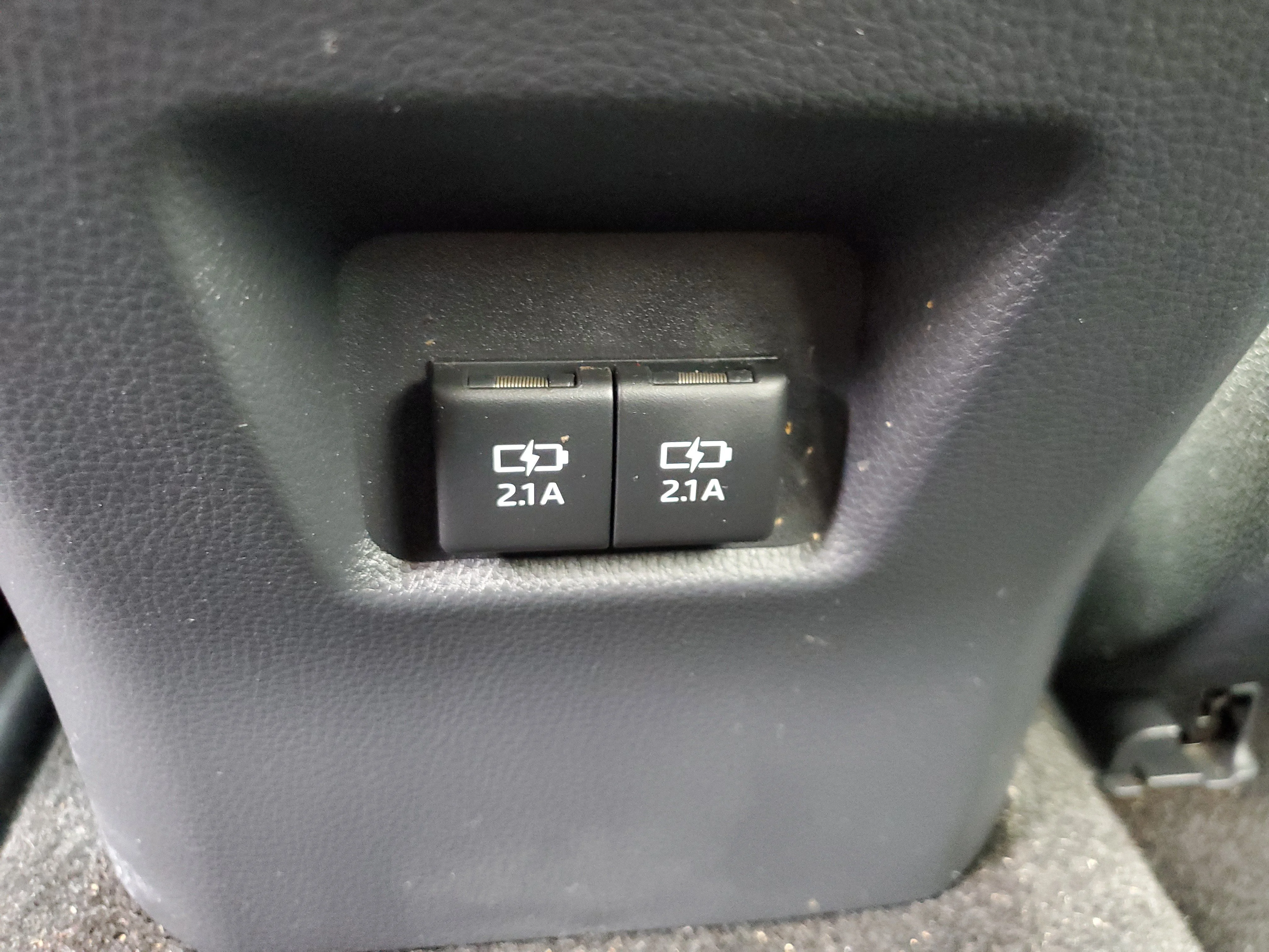 Used 2019 Super White Toyota XLE image 12