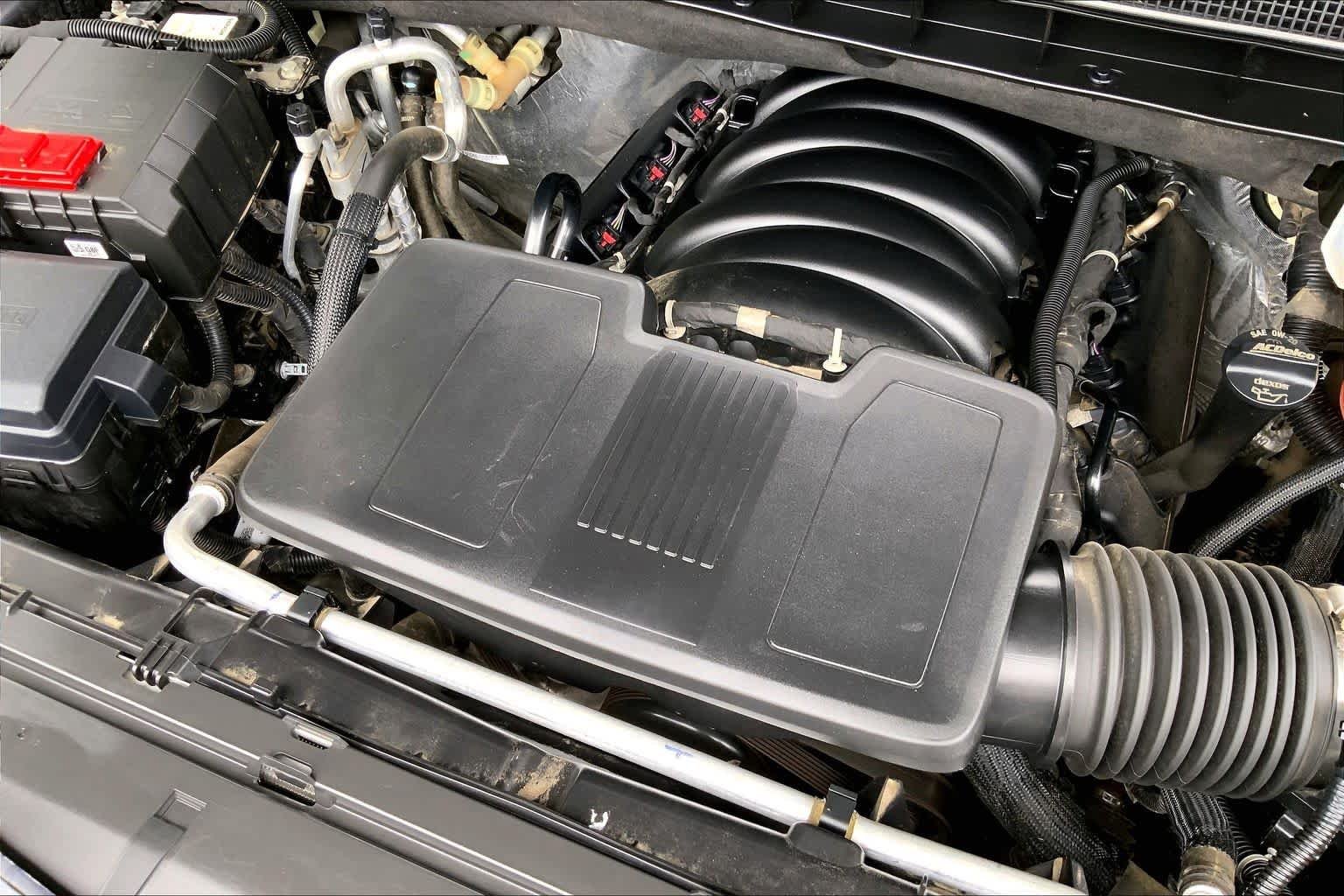 Used 2024 Dark Ash Metallic Chevrolet Premier image 33