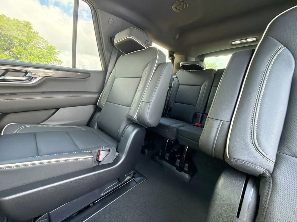 New 2026 Sterling Metallic GMC Elevation image 16