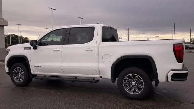 Used 2025 White GMC AT4 image 7