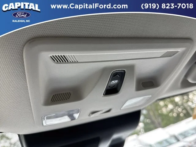 Used 2024 White Ford XLT image 33