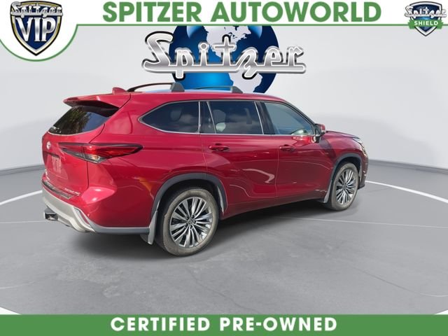 Used 2021 Red Toyota Platinum image 9