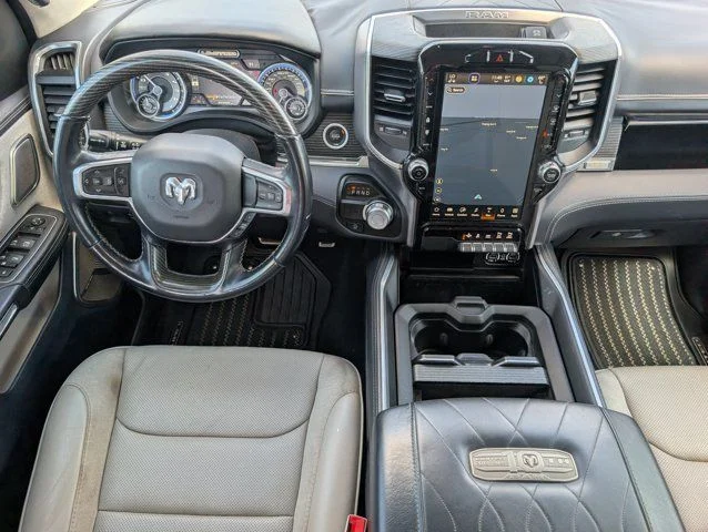 Used 2022 Diamond Black Ram Limited image 6