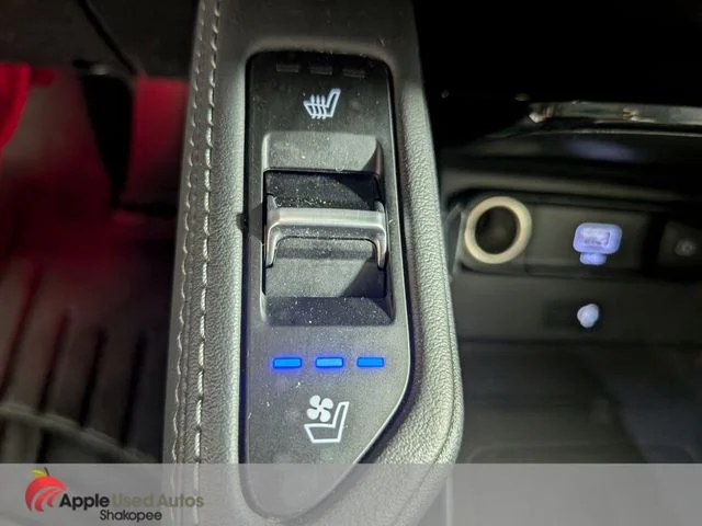 Used 2021 Black Kia EX image 17
