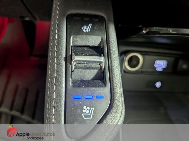 Used 2021 Black Kia EX image 17
