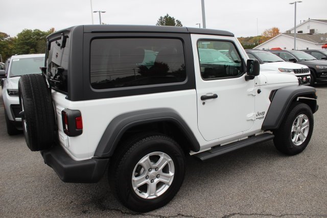 Used 2020 White Jeep Sport S image 26