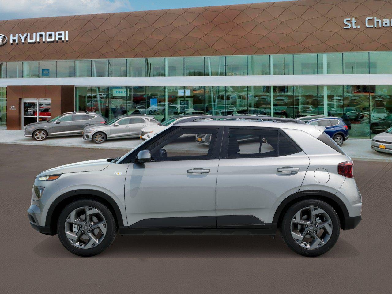 New 2026 Shimmering Silver Hyundai SEL image 3