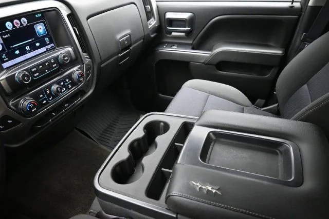 Used 2015 Black Chevrolet LT image 27