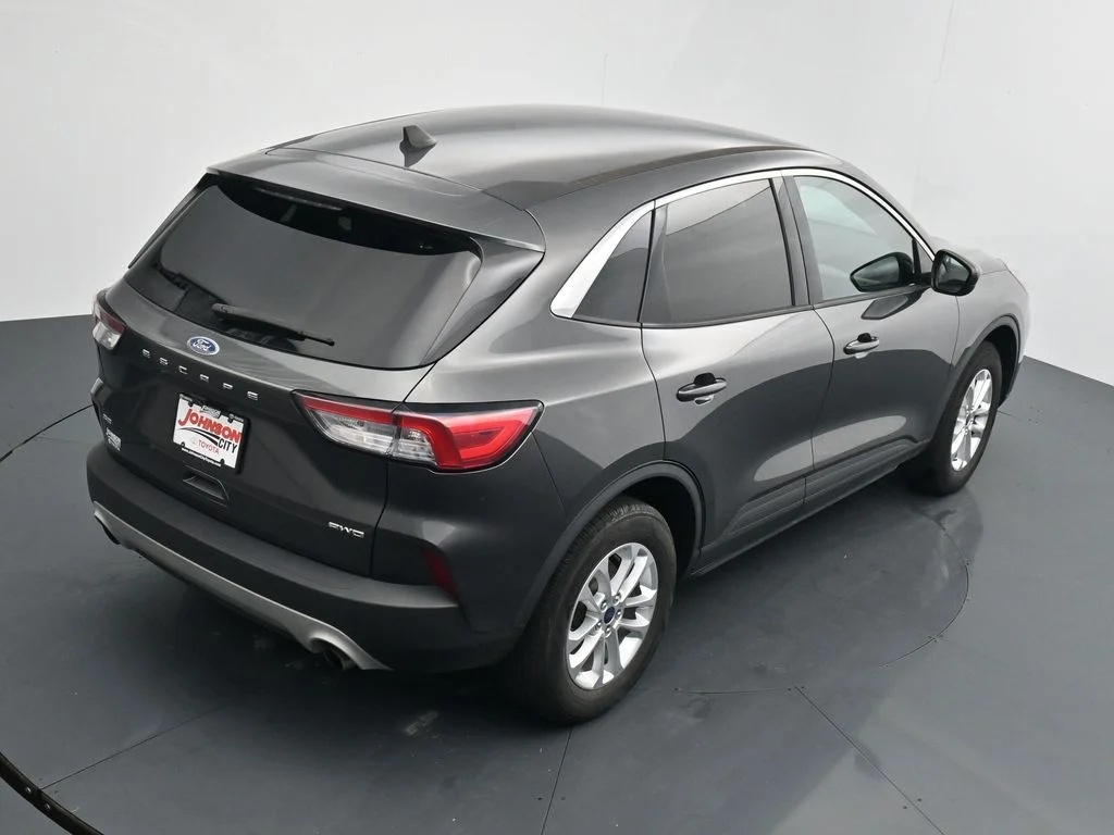 Used 2020 Gray Ford SE image 25