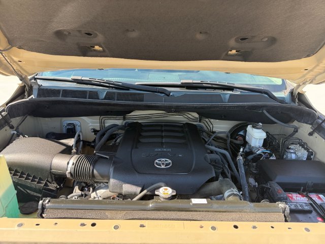 Used 2020  Toyota SR5 image 20