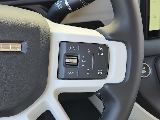 Used 2024 Black Land Rover SE image 28