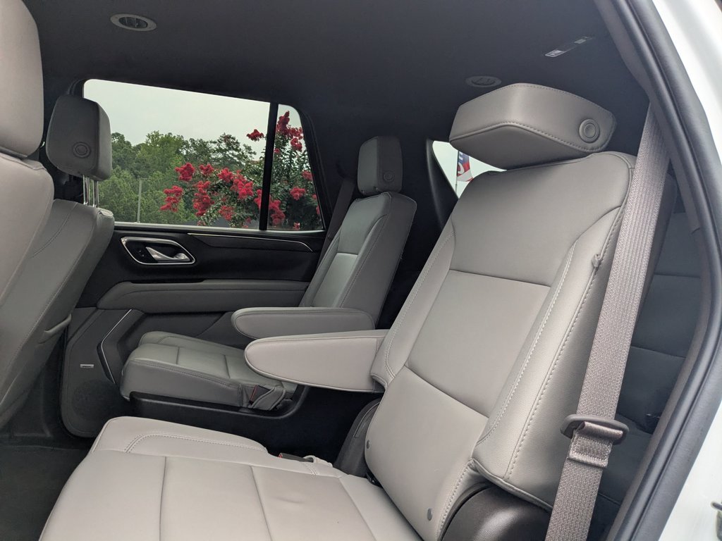 Used 2023 Summit White Chevrolet Z71 image 25