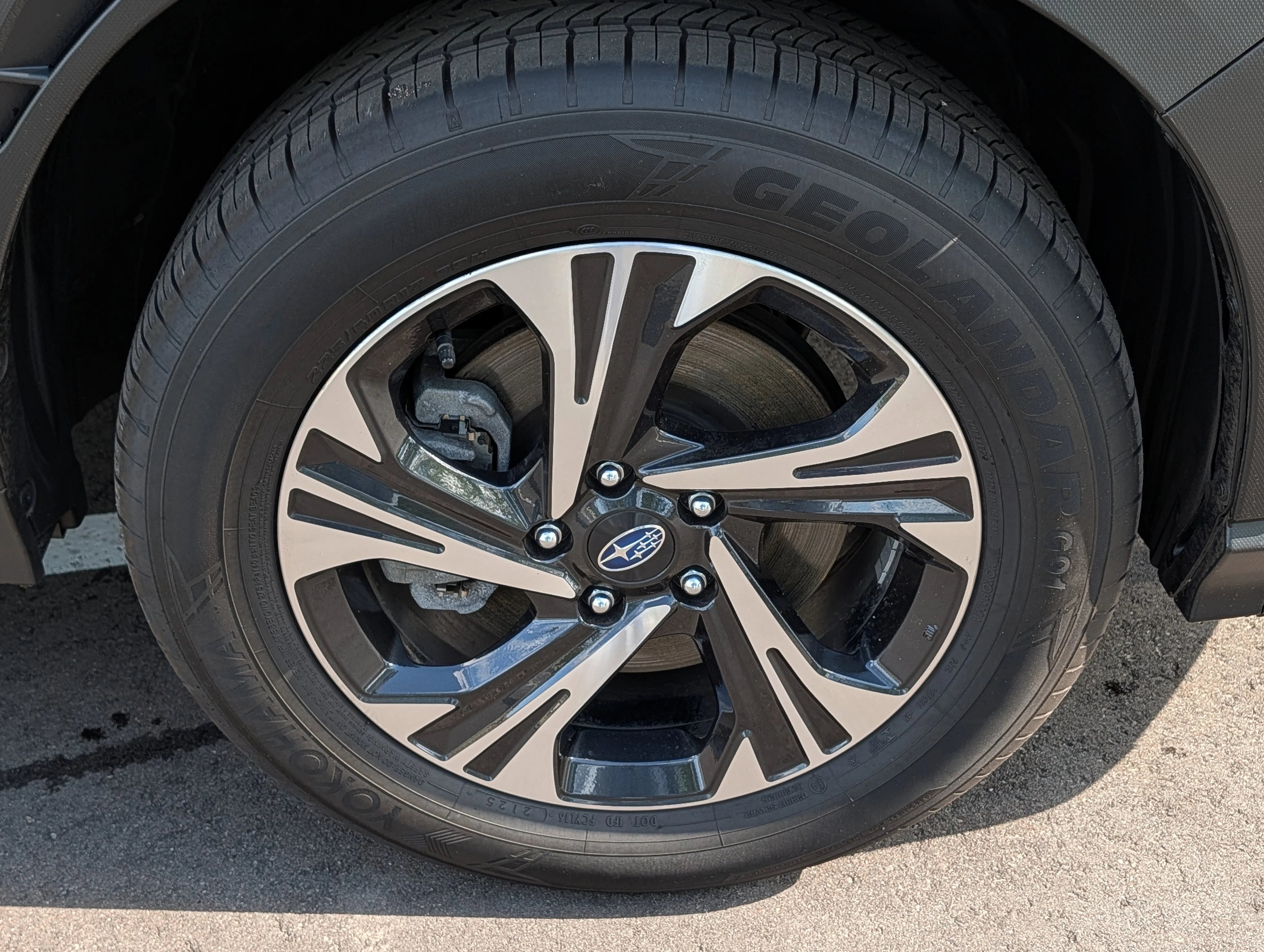 Used 2025 Offshore Blue Metallic Subaru Premium image 15