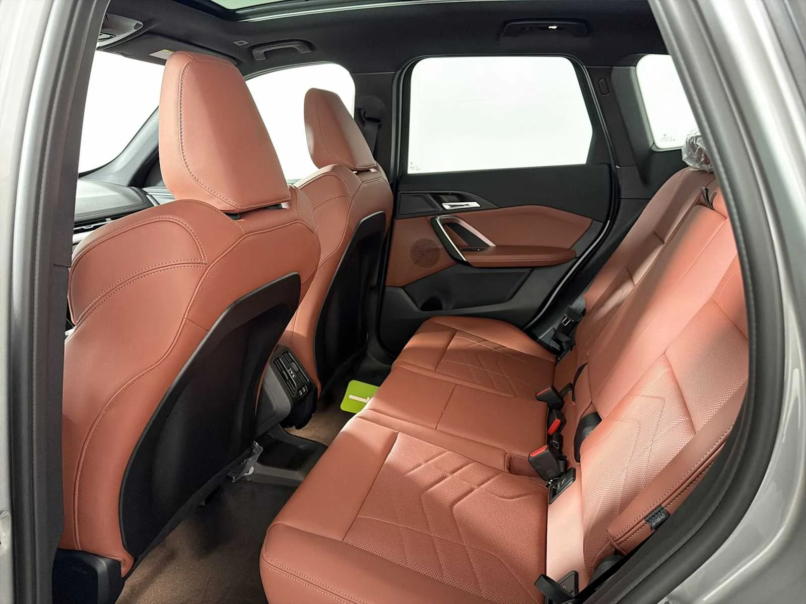 New 2026 Space Silver Metallic BMW xDrive28i image 19