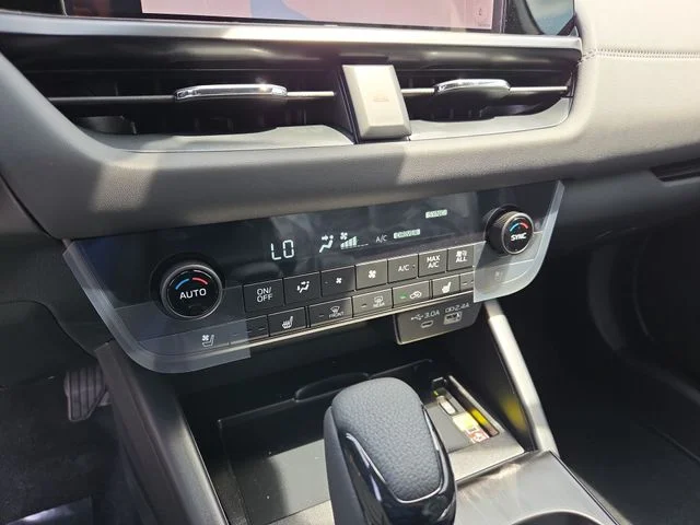 New 2026 CRYSTAL WHITE PEARL Subaru Touring image 19