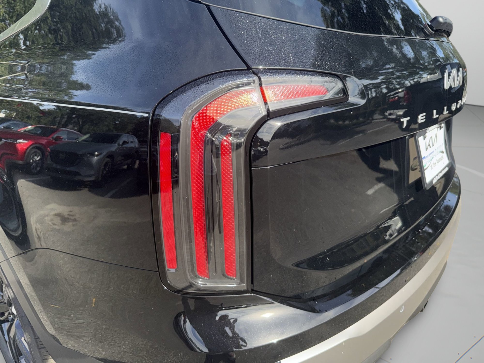 2025 Kia Telluride SX - Photo 32