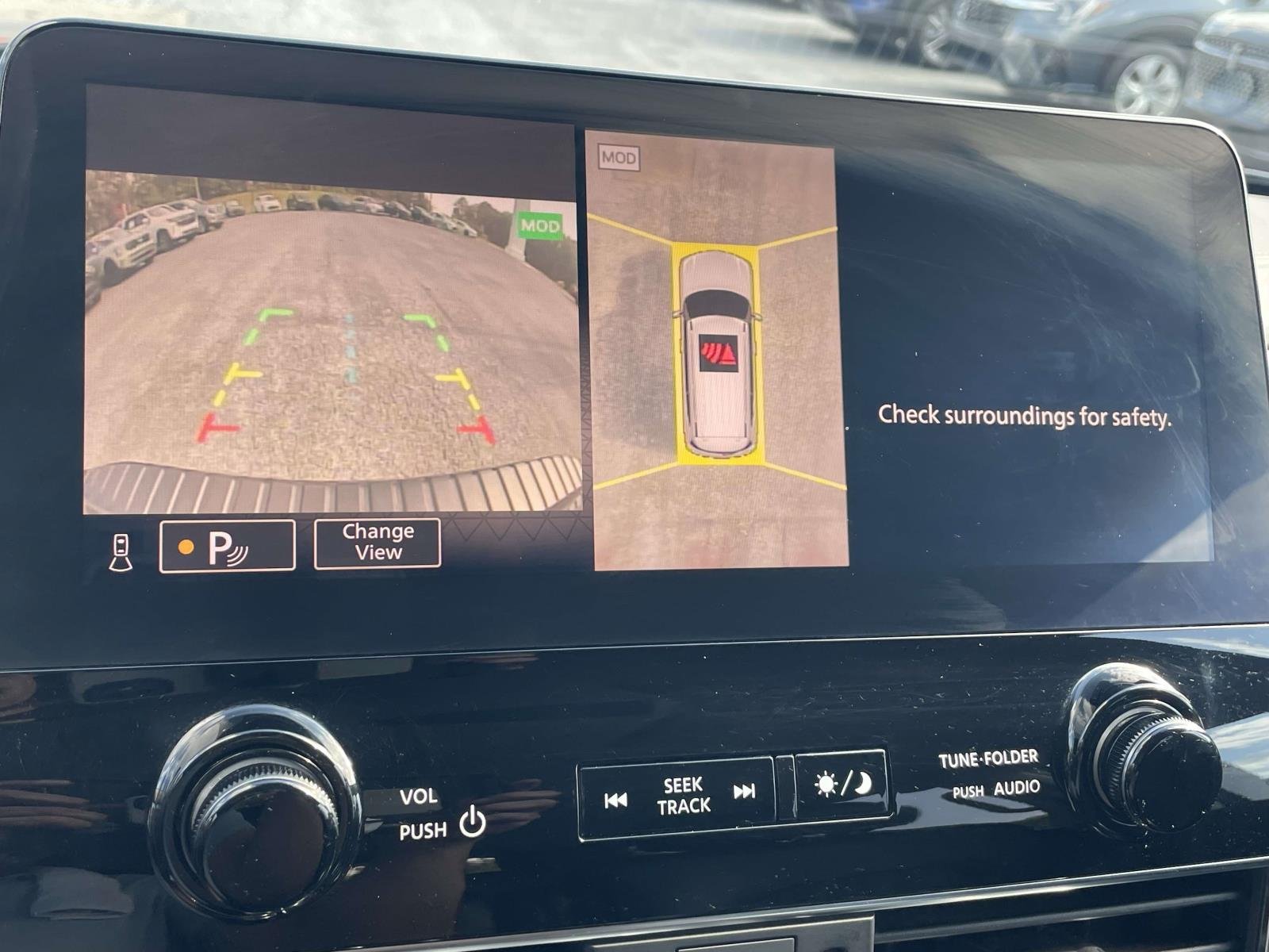 2023 Nissan Armada Platinum - Photo 18