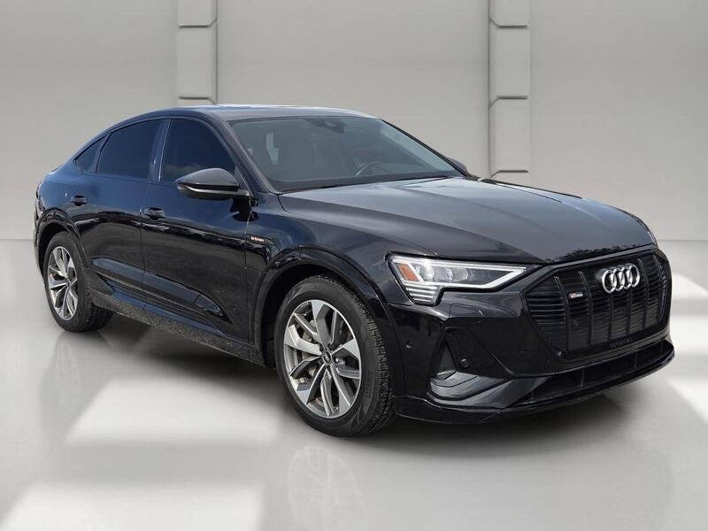 Used 2021 Brilliant Black AUDI PREMIUM PLUS QUATTRO image 7