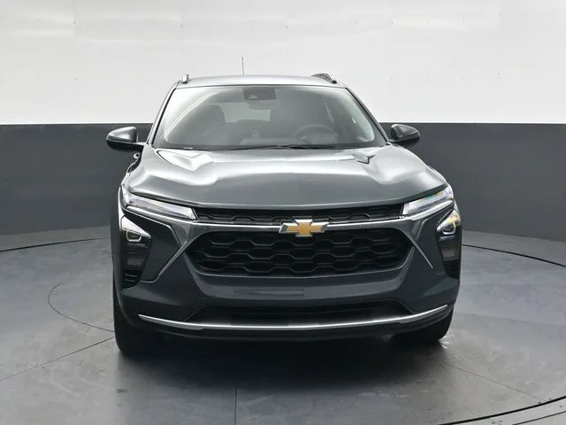 Used 2025 Gray Chevrolet LT image 10