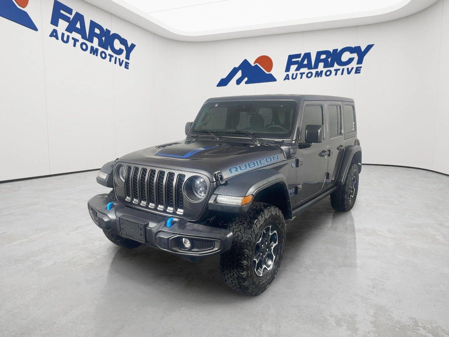 Used 2023 Granite Crystal Metallic Clearcoat Jeep Rubicon image 2