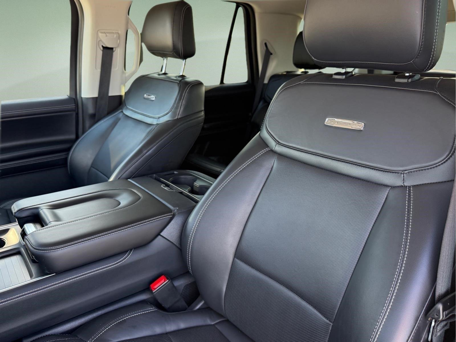 Used 2025 Agate Black Ford Platinum image 19