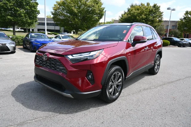 Used 2025 Red Toyota Limited image 11