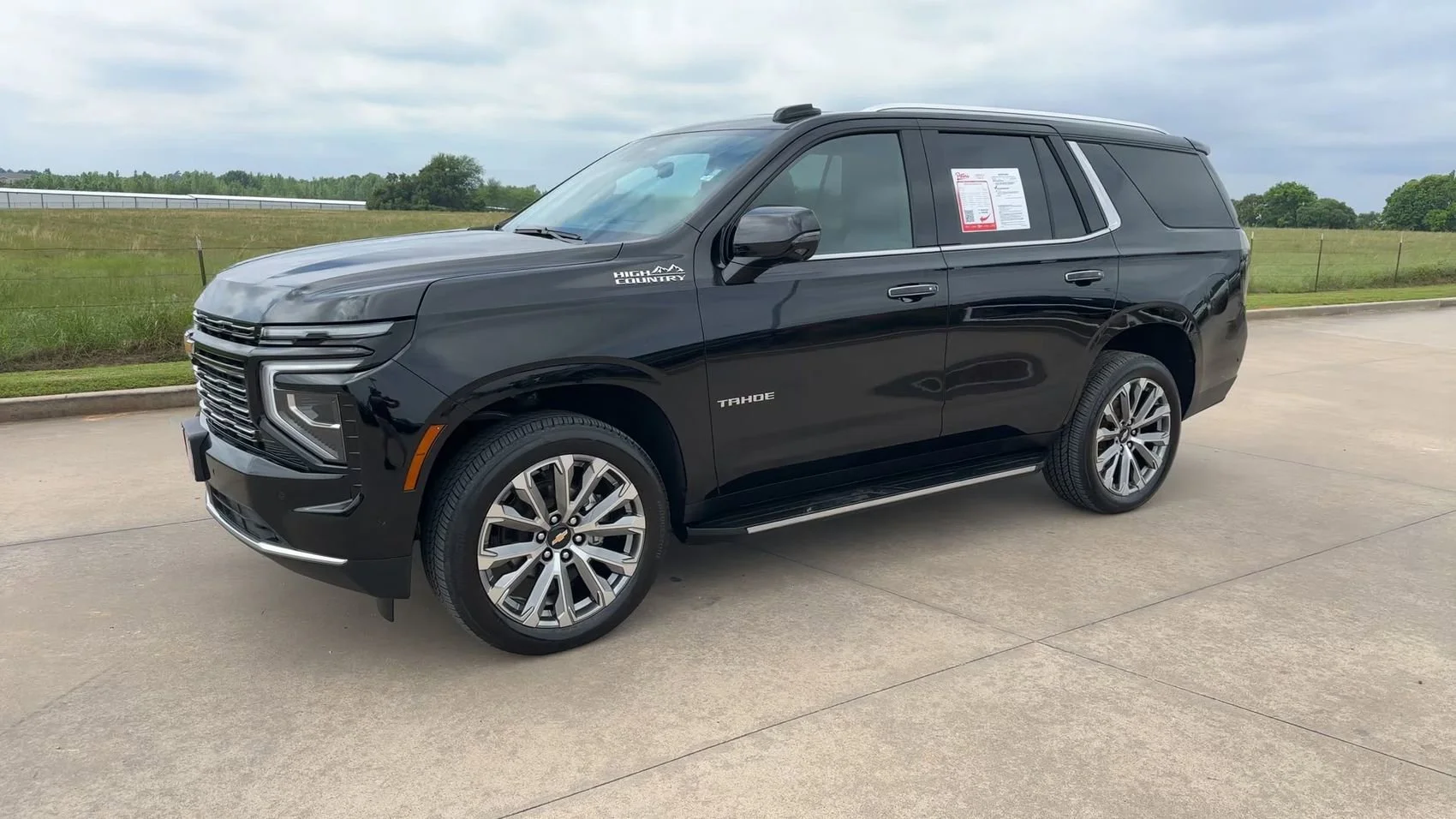 Used 2025 Black Chevrolet High Country image 5