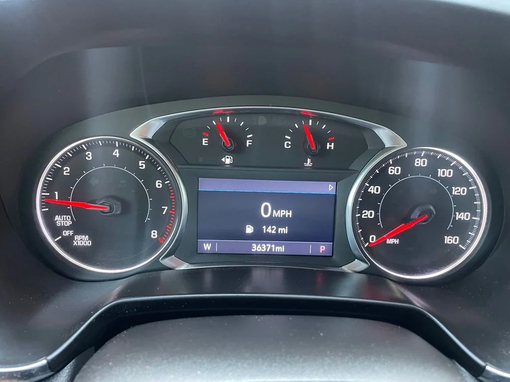 Used 2024 Gray Chevrolet LT image 7