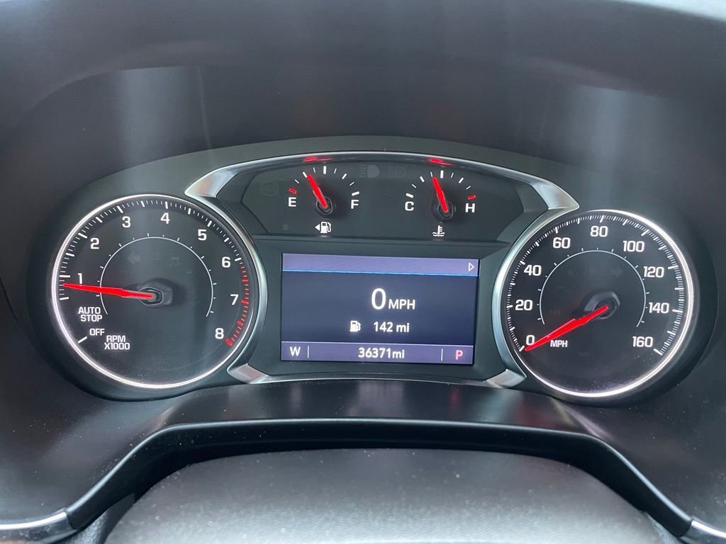 Used 2024 Gray Chevrolet LT image 7